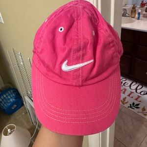 kids pink nike hat